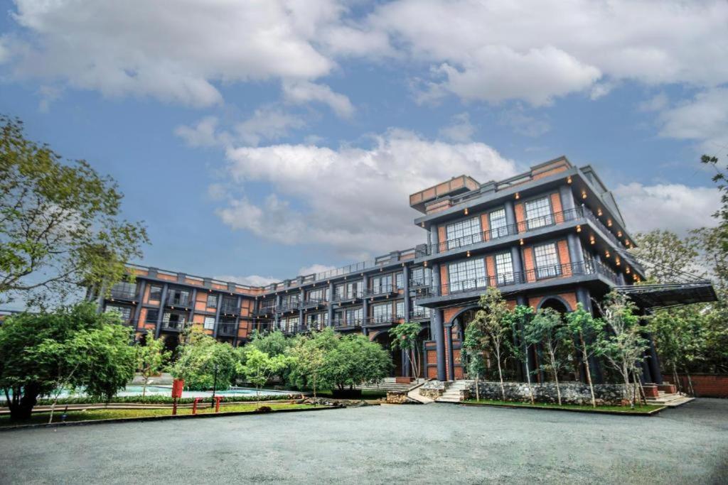 Covanro Sigiriya - Brand New Luxury Hotel Kültér fotó